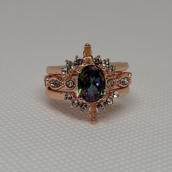 5 | NWOT | 3pc Wicked Rose-Gold Inlaid Cubic Zirconia Stacked Rings - Picture 1 of 2